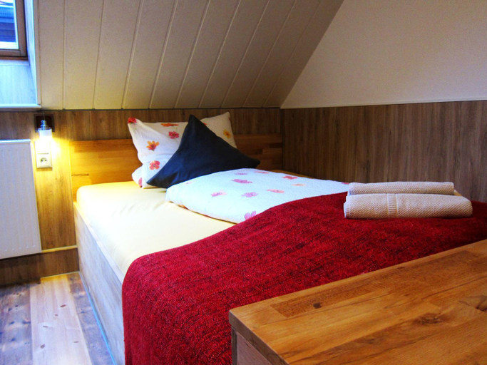 Bedroom 3, Landgasthof Sonne, Ortenaukreis