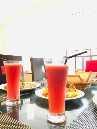 Food & Drinks 5, Siluni's Villa, N. Palatha East