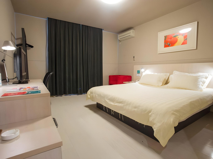Bedroom 2, Jinjiang Inn Beijing Zhushikou Branch, Beijing
