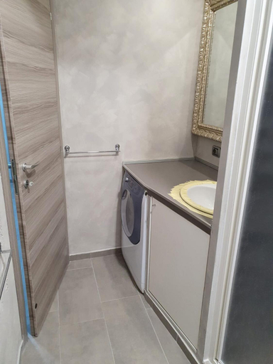Bathroom 5, B&B FLOWER 2, Milano