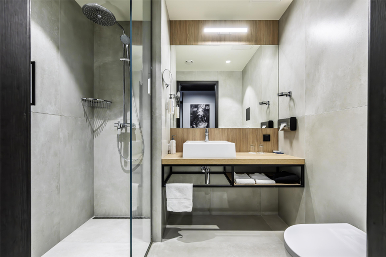 Bathroom 4, Park Inn by Radisson Vilnius Airport Hotel, Vilniaus