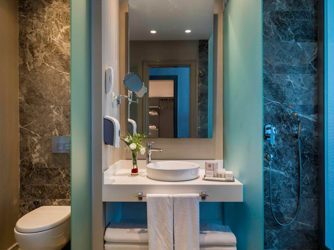 Bathroom 5, Blue Dreams Resort, Bodrum