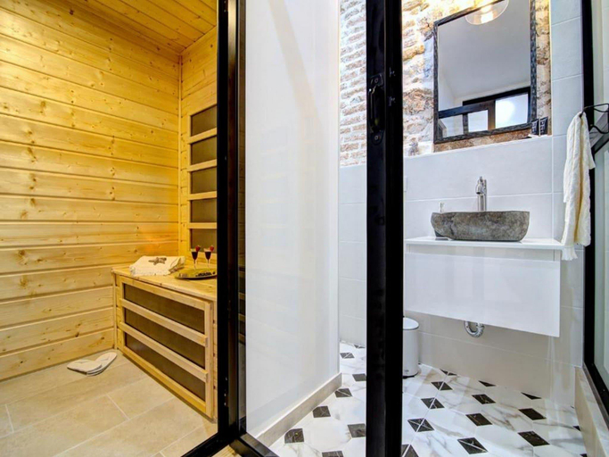 Bathroom 3, History House Moja Ti 1830 - Superior Apartment with Sauna Fortica, Senj
