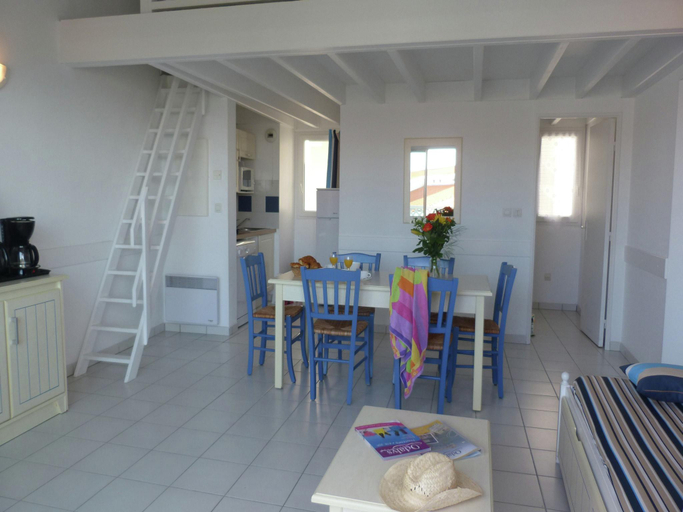 Others 5, Apartment in France with Ocean View, Charente-Maritime
