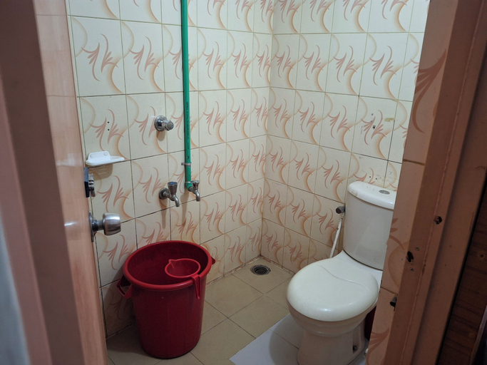 Bathroom 5, Green Park Tea Resort Sreemangal, Moulvibazar