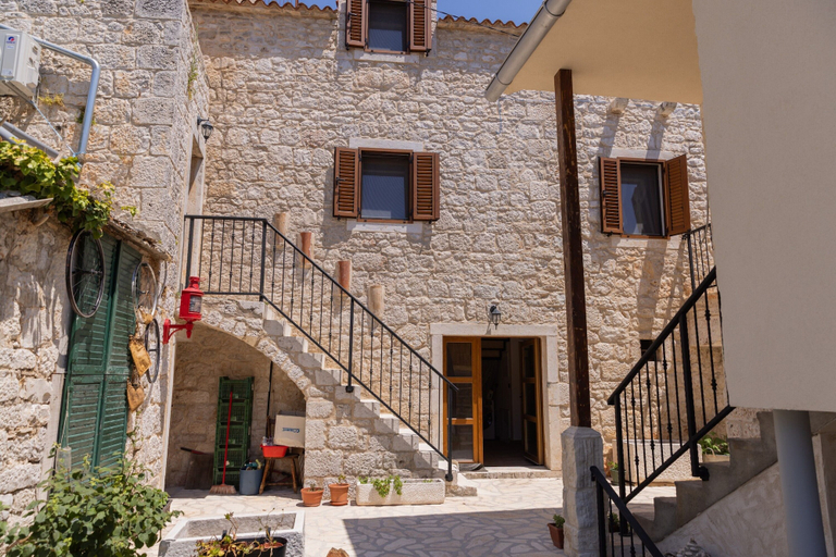 Exterior & Views 2, Traditional stone house Tonca, Milna
