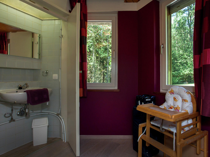 Bathroom 4, Architects Gem in Stoumont, Liège