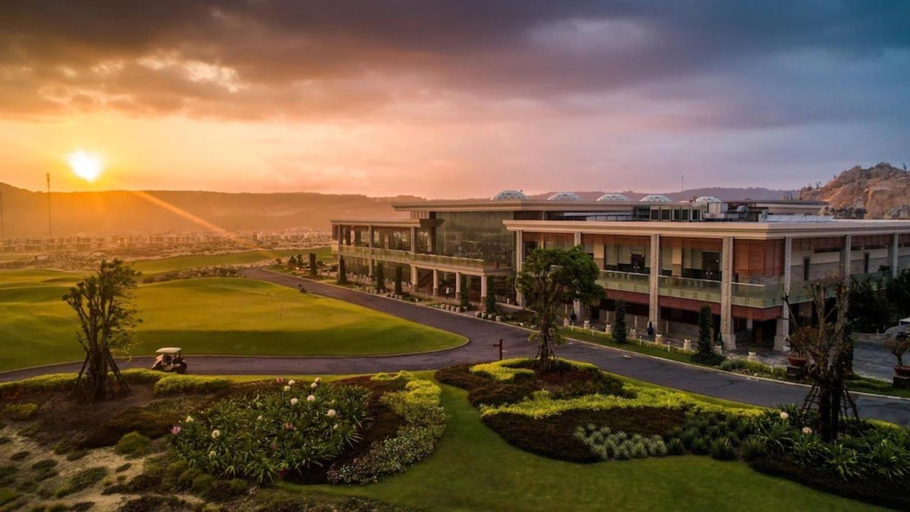 Exterior & Views 1, Phoenix Pool & Golf View Villa Cam Ranh, Cam Lâm