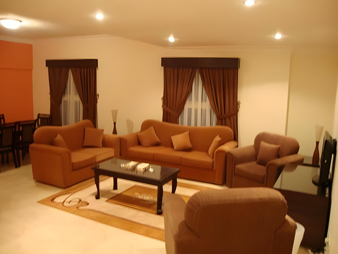 Others 5, Villa Searves Apartment, Al Khobar