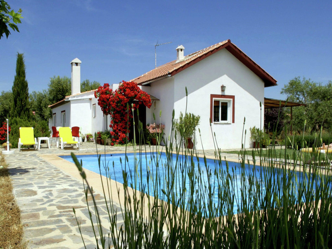 Sport & Beauty, Villa in Spain with Private Pool, Málaga