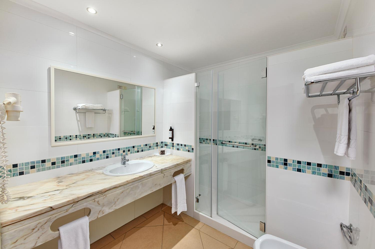 Bathroom 4, Hotel Apartamento Brisa Sol, Albufeira