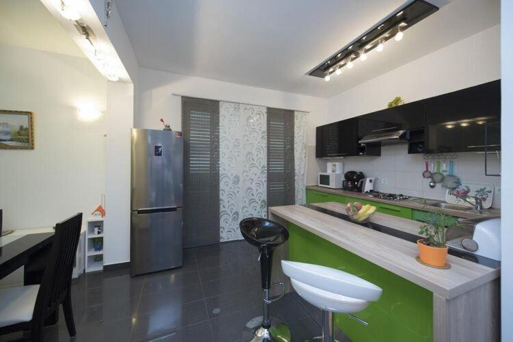 Others 5, Holiday Home Elijah Creek - One Bedroom Home with Pool, Klis