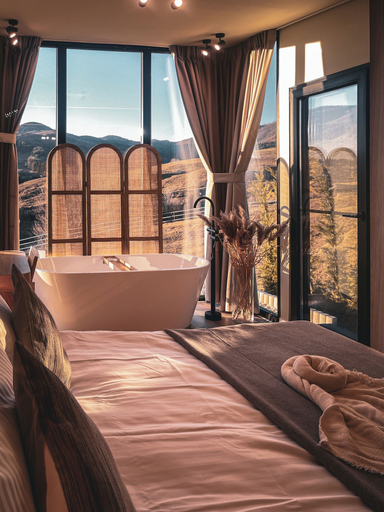 Bedroom 2, Moon Valley Comarnic, Comarnic