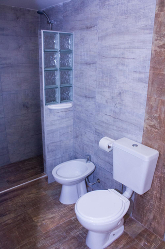 Bathroom 4, San Remo New Viking, Pinamar