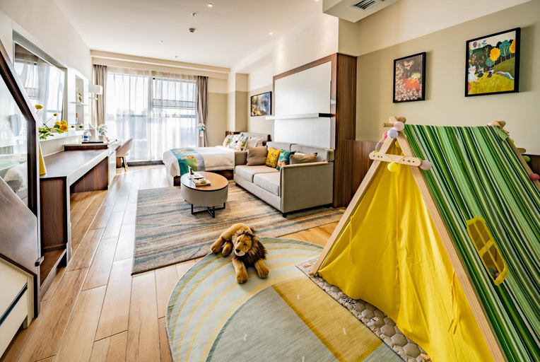 Bedroom 3, Shining Star Hot Spring Hotel, Kunming