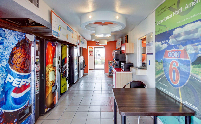 Public Area 2, Motel 6 Saint George, UT, Washington