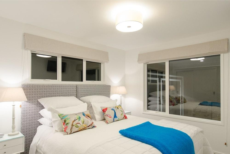 Bedroom 2, Treghan Luxury Retreat, Far North