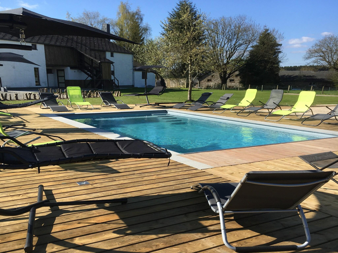 Sport & Beauty 2, Luxury Villa with Pool, Luxembourg