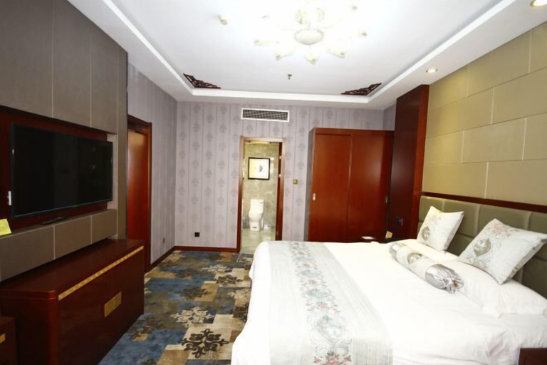 Bedroom 3, Wentinghu Hotel, Heze