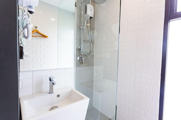 Bathroom 4, The Seaton House, Phuket Island