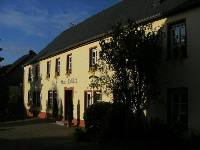 Others 5, Cozy Morbach Getaway, Bernkastel-Wittlich