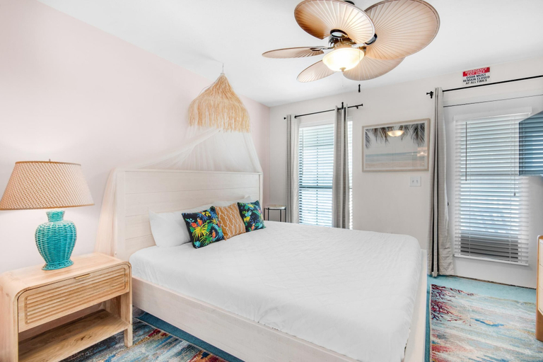 Bedroom 3, Seashells at the Beach Retreat, Bay