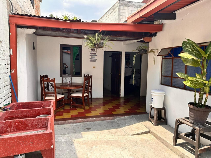 Others 5, Hostal La Fuente, Antigua Guatemala