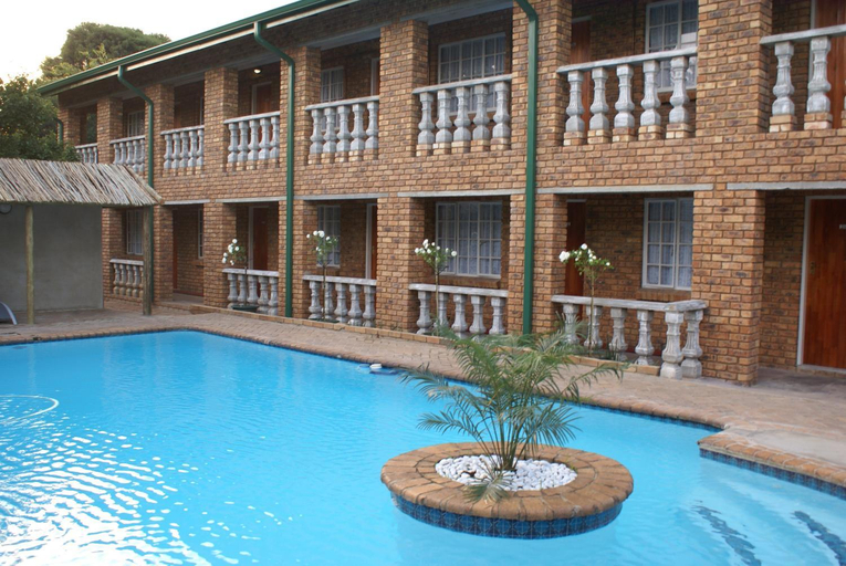 Sport & Beauty 5, Emerald Backpackers, Ekurhuleni