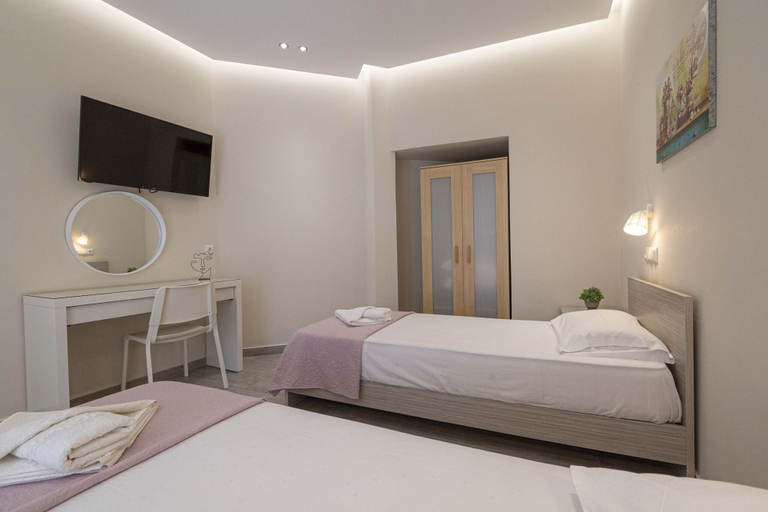 Bedroom 2, Sabbia Seafront Apartment 3 by Rentalspro, Central Macedonia