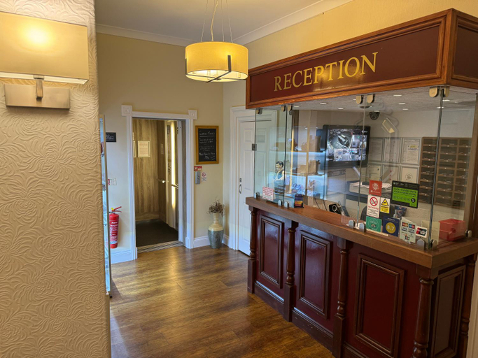Food & Drinks 4, The Winchmore Hotel, Conwy
