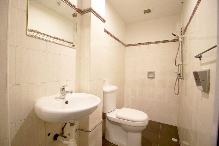 Bathroom 4, Hotel JJH Aliwal, Singapore