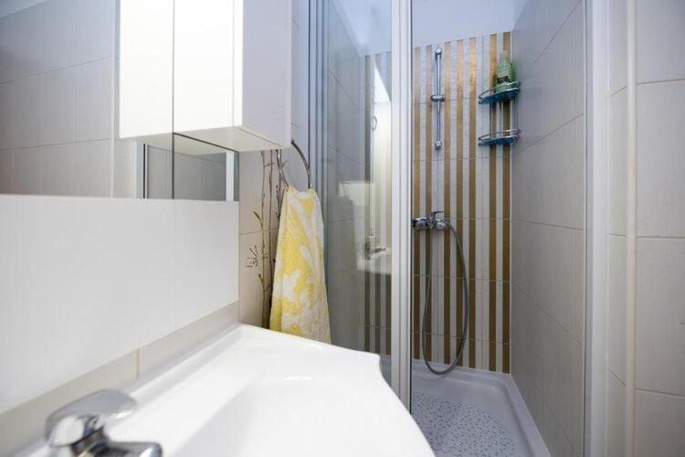 Bedroom, Holiday Home Elijah Creek - One Bedroom Home with Pool, Klis