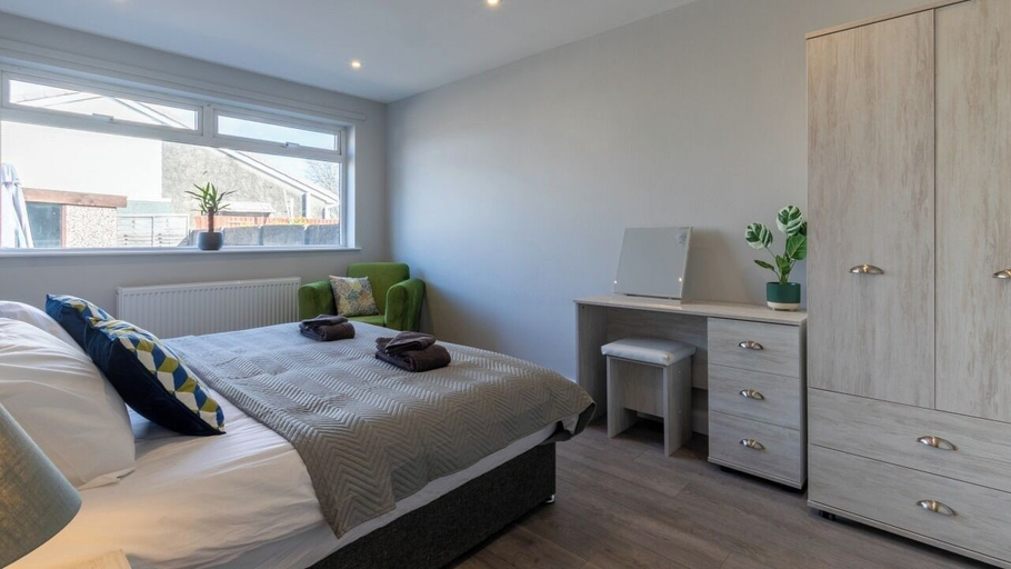 Bedroom 4, Altham Place-fully Refurbished 2-bath Bungalow, Lancashire
