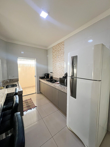 Others 4, Residencial Algarve, Patos de Minas