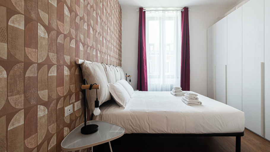 Bedroom 2, Lulli 13 A, Milano