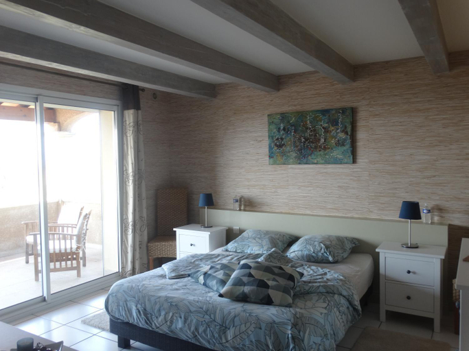Bedroom 3, Gites en B&B Le Clos de la Cerise, Vaucluse