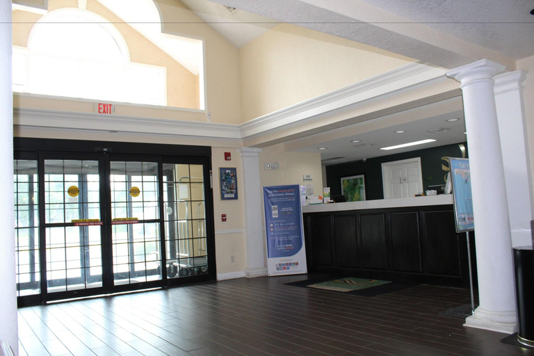 Public Area 2, Quality Inn Lake City, Columbia