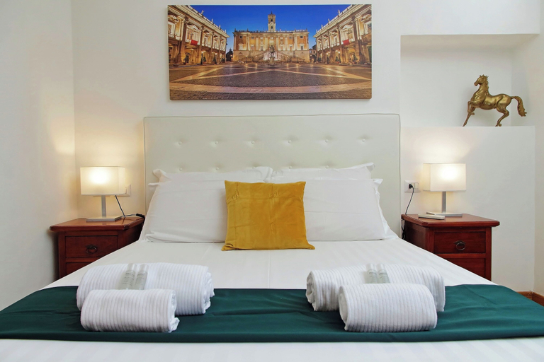 Bedroom 4, Romulus Rooms, Rome
