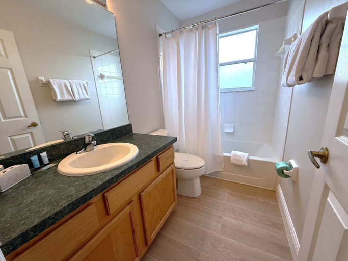 Bathroom 3, Plenty of Sunshine, Southern Dunes Pool Home, Polk