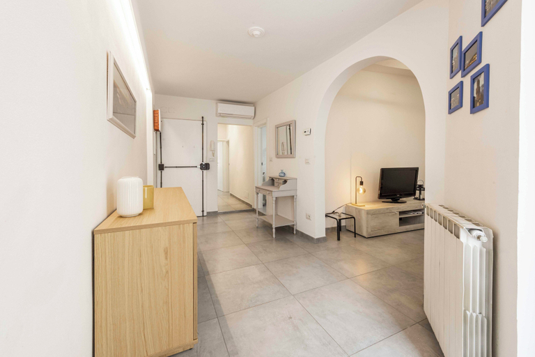 Bedroom 2, Brand new apartment in Florence by MMega, Florence
