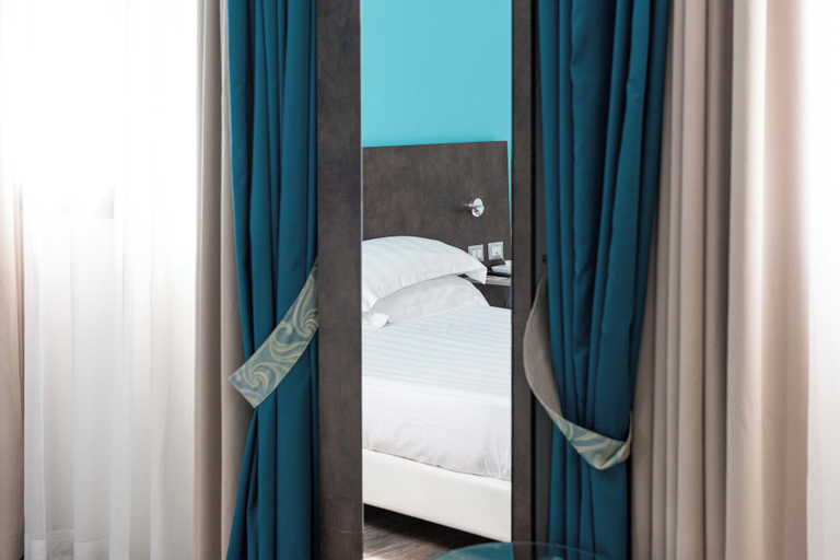 Bathroom 5, Phi Hotel Milano, Milano