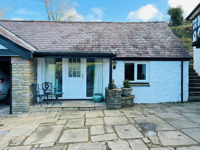 Exterior & Views 2, Pentre Cerrig Country House, Denbighshire