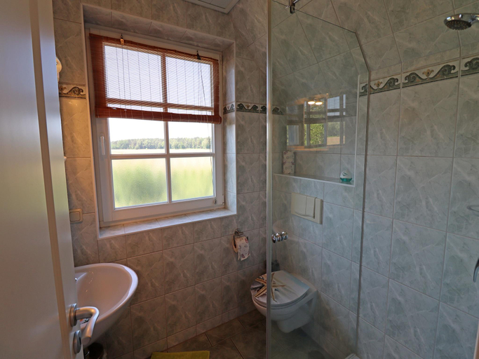 Bathroom 3, Ferienwohnung, Wieck am Darss, Vorpommern-Rügen