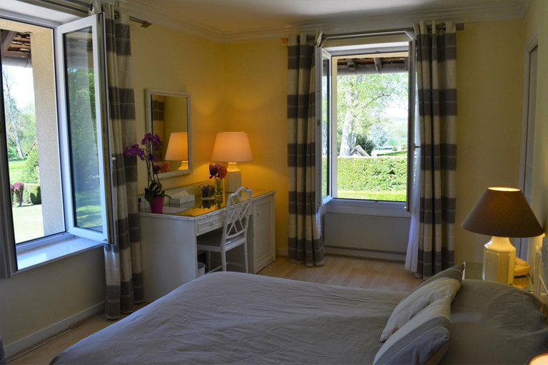 Bedroom 2, Domaine de la Reposee, Eure-et-Loir