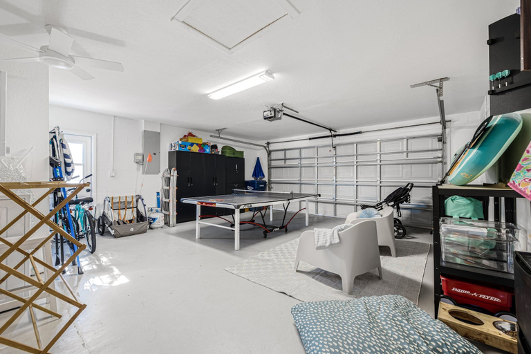 Game room, Castaway Cottage Near IMG and Beaches, Manatee