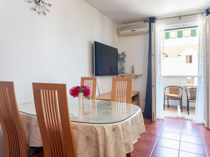 Others 4, Apartment Zara - Two Bedroom Apartment with Balcony - ST, Supetar