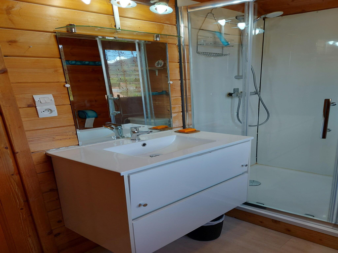 Bathroom, Chalet in Vosges near Ski Slopes, Vosges