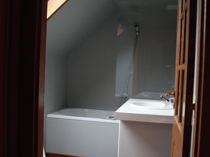 Bathroom 3, Riverside Escape in Bouillon, Luxembourg