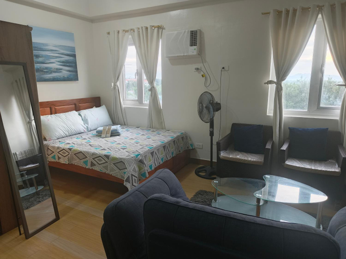 Bedroom 3, Happy Stays D: 300mbps| 65"TV NFLX, Disney| Washer, Trece Martires City