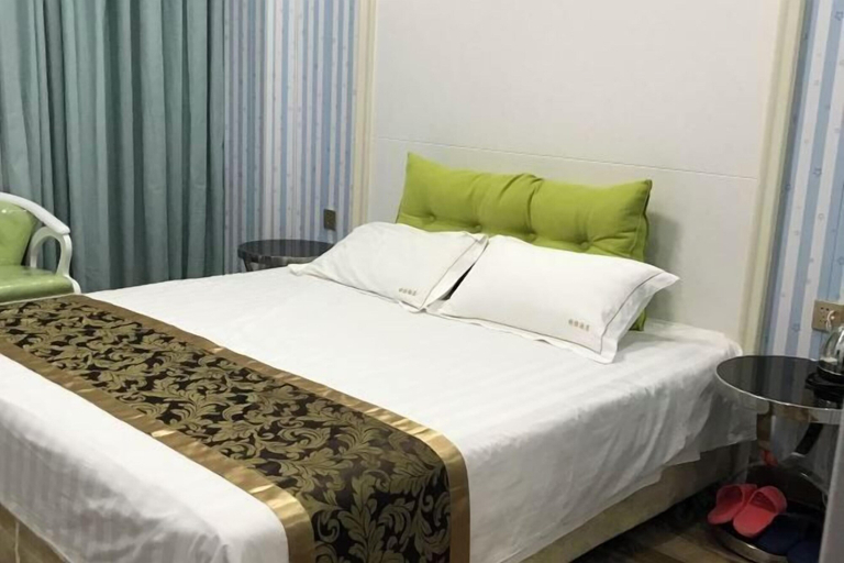 Bedroom 3, Yijia Hotel in the World, Xiamen